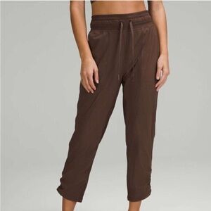 lululemon athletica Women's Dance Studio Mid-Rise Cropped Pants in Java - Size 6